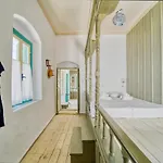 Petridi House *