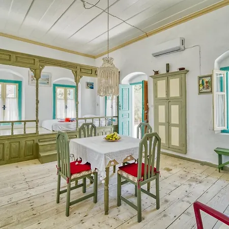 Petridi House *