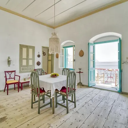 Petridi House *