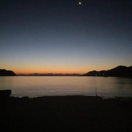 Petridi House * 锡米