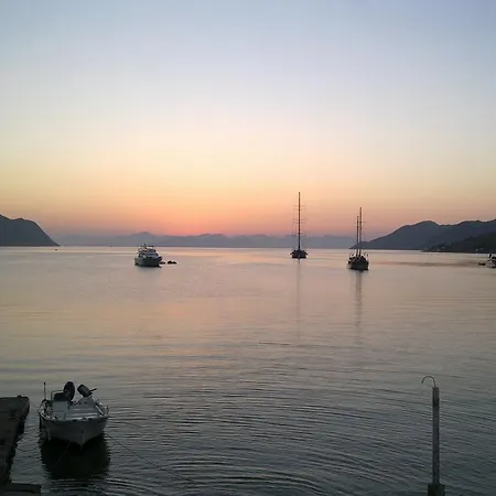 Petridi House 度假居 *