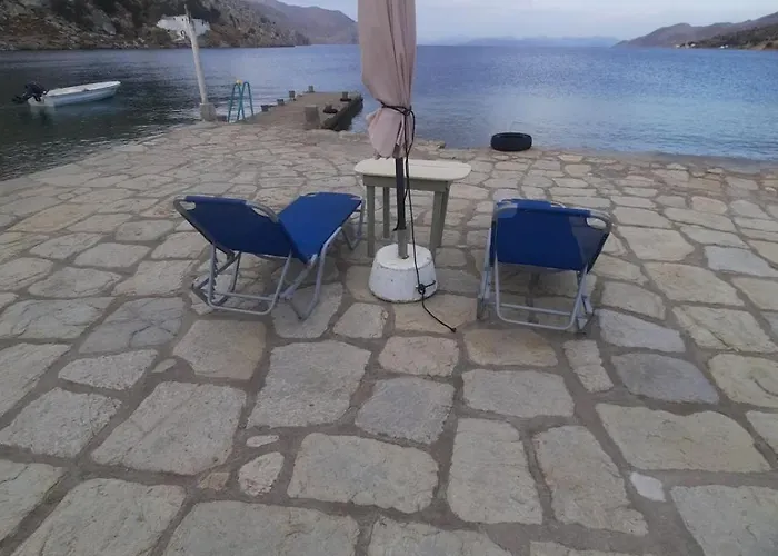 Petridi House بيت للعطل